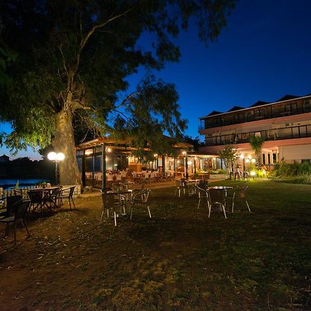Pension Alexandros Preveza Bagian luar foto