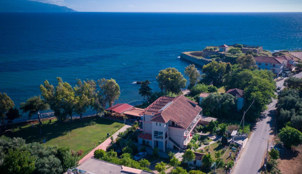 Pension Alexandros Preveza Bagian luar foto