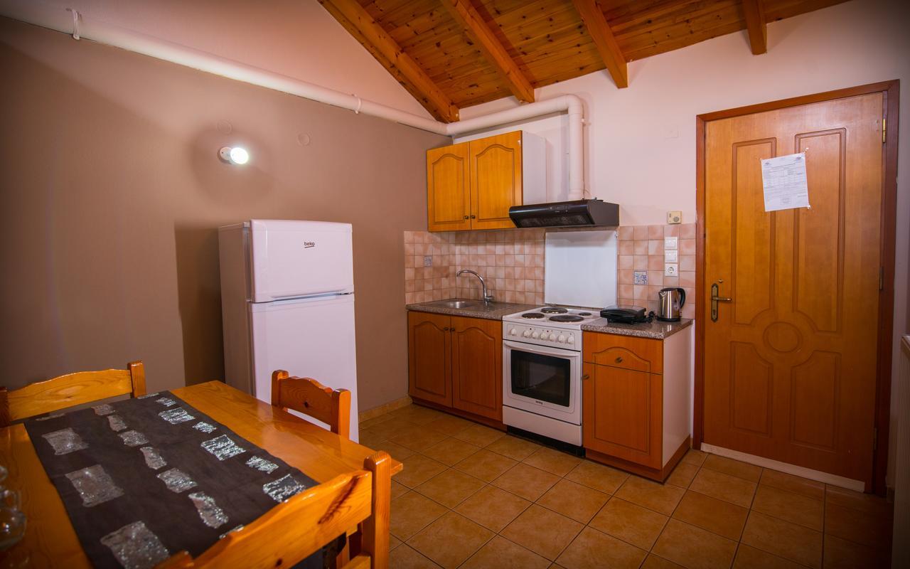 Pension Alexandros Preveza Bagian luar foto