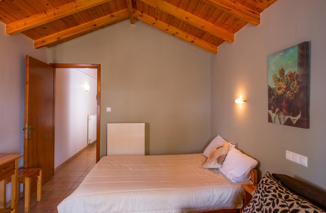 Pension Alexandros Preveza Bagian luar foto